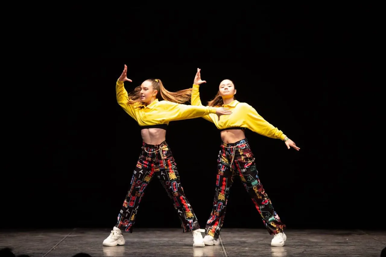 Lil Gang - Danses Urbanes